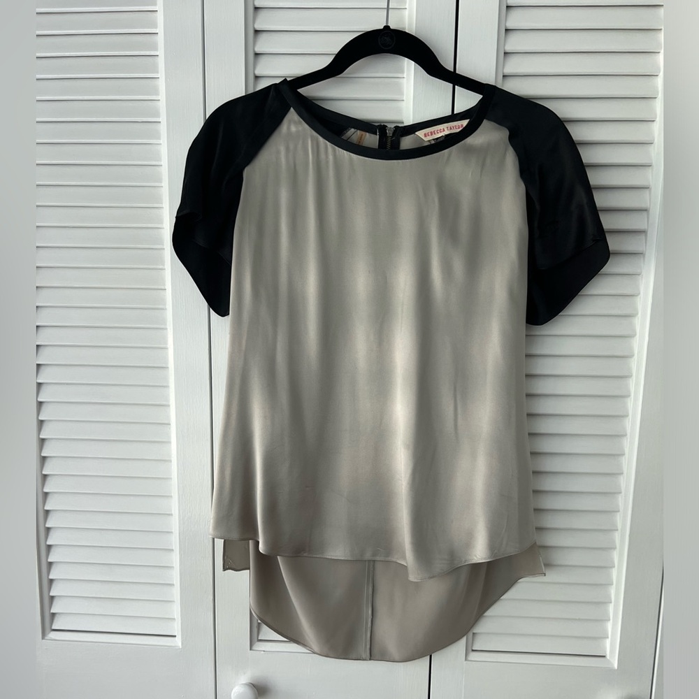 Rebecca Taylor, silk raglan sleeve top, back zipper, size 6, grey and black